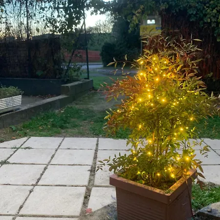 Casa Gialla 89 * Garbagnate Milanese